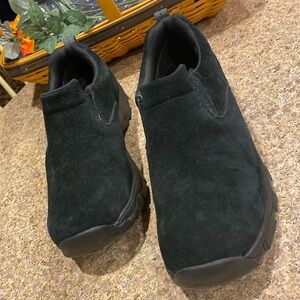 L.L. Bean Insulated Comfort Mocs With Arctic Grip Suede Vibram 11 Medium Black